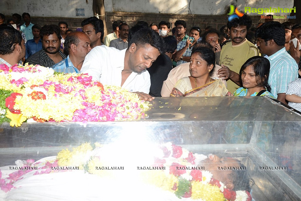 Celebrities pay homage to MS Narayana (Set 2)