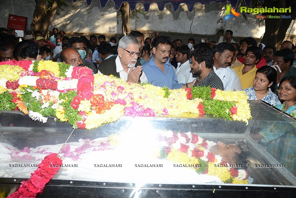 Celebrities pay homage to MS Narayana (Set 2)