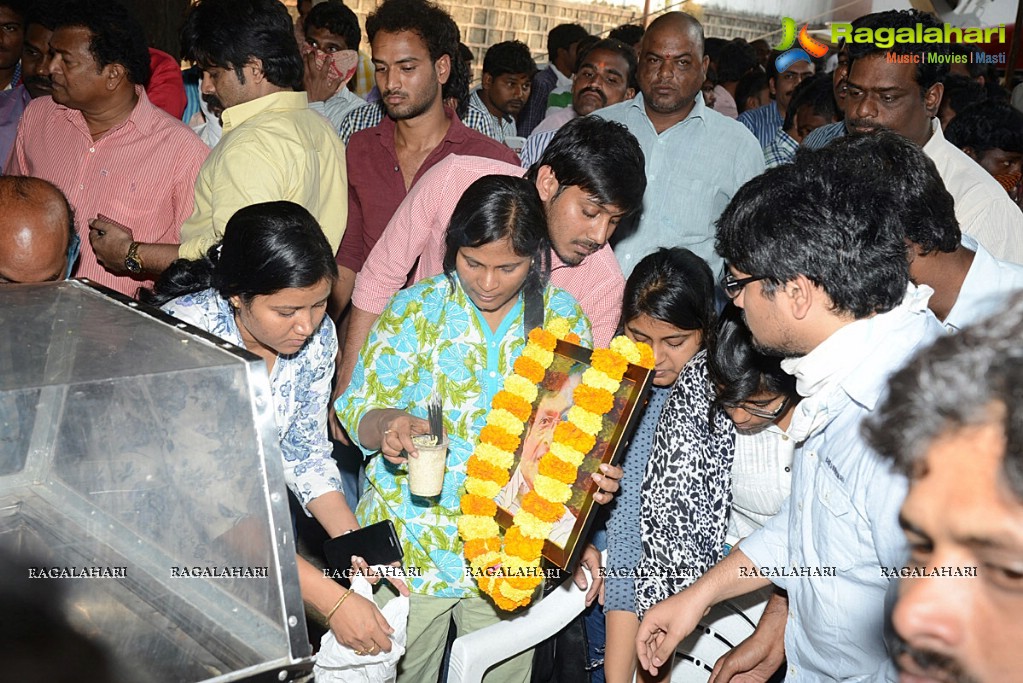 Celebrities pay homage to MS Narayana (Set 2)