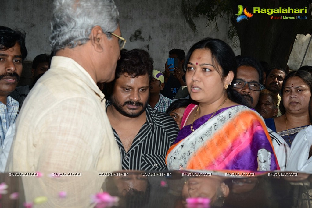 Celebrities pay homage to MS Narayana (Set 2)