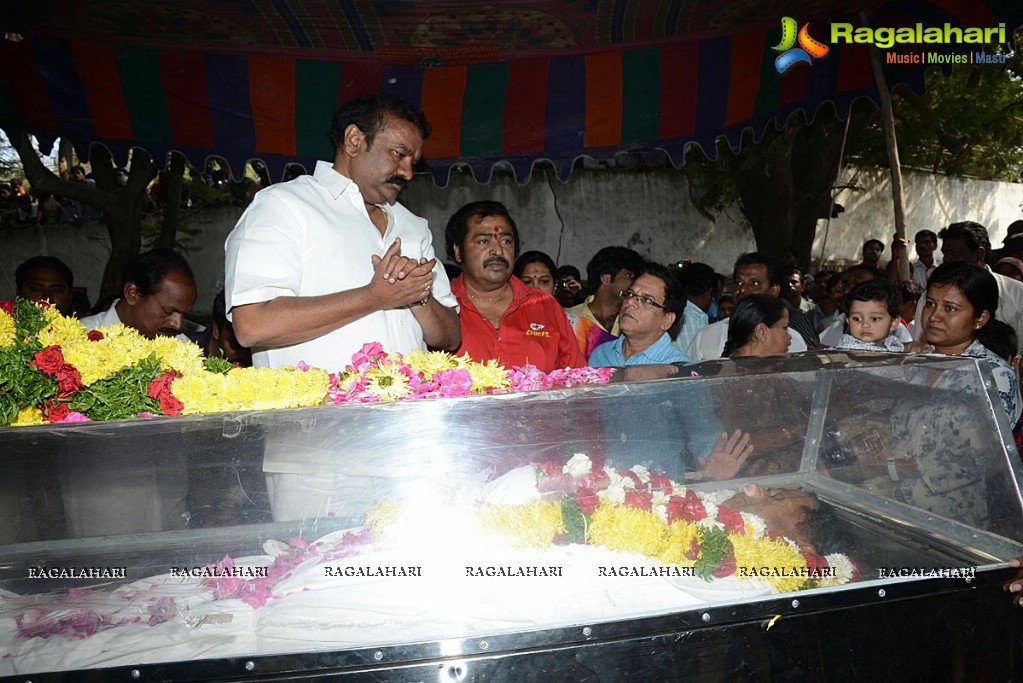 Celebrities pay homage to MS Narayana (Set 2)