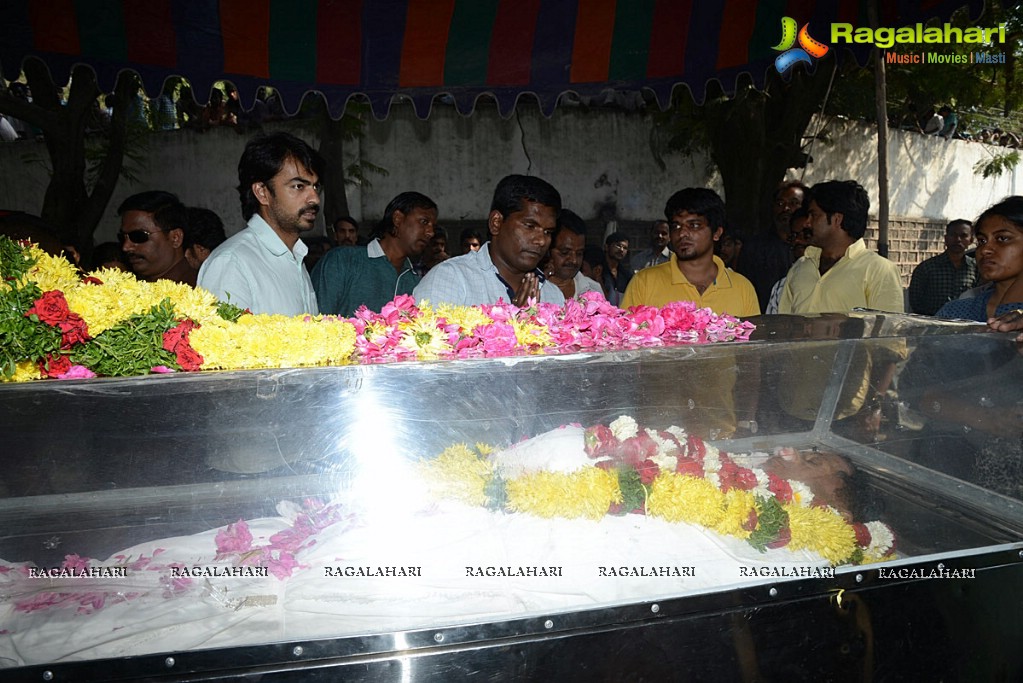 Celebrities pay homage to MS Narayana (Set 2)