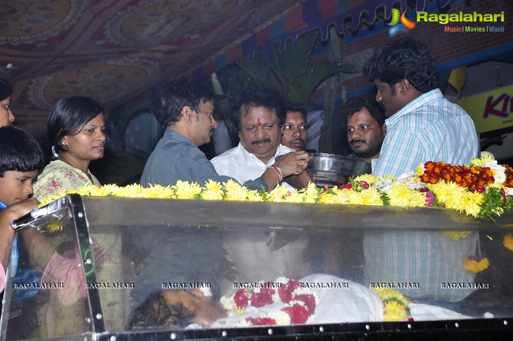 Celebrities pay homage to MS Narayana (Set 1)