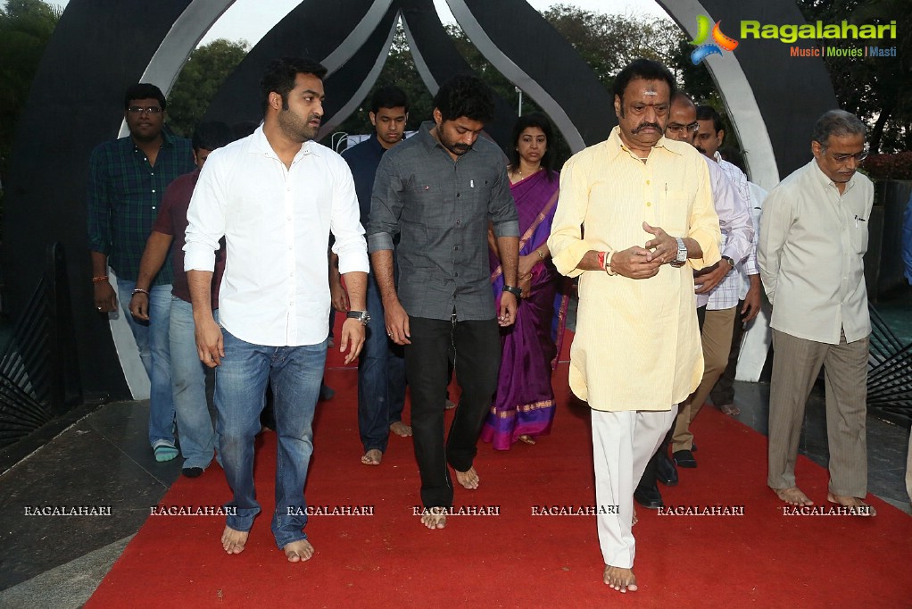 Nandamuri Family at NTR Ghat