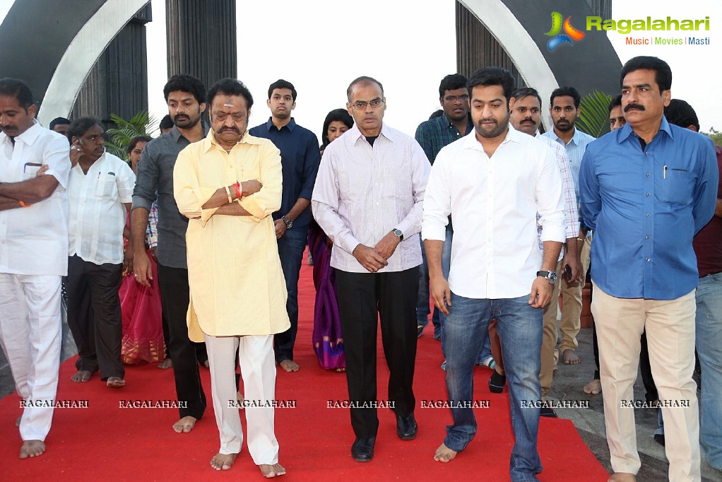 Nandamuri Family at NTR Ghat