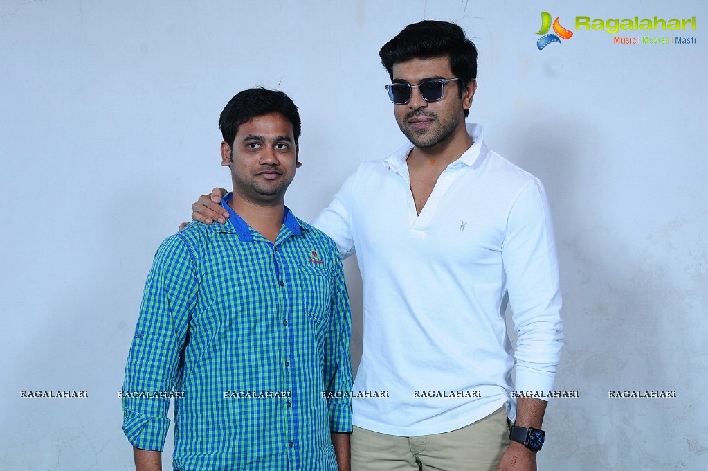 Fans Meets Ram Charan