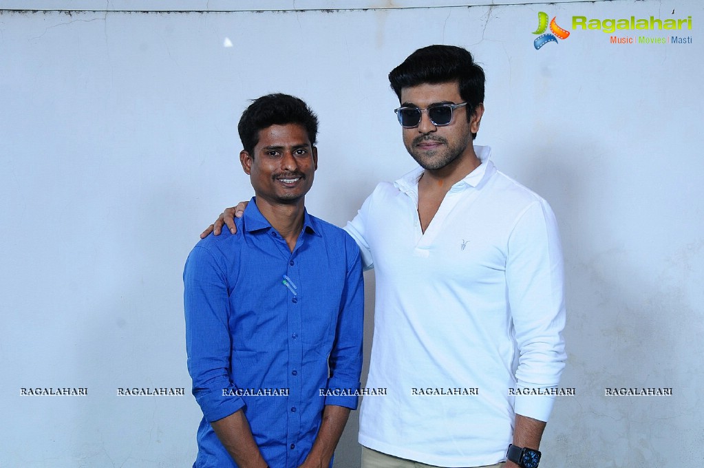 Fans Meets Ram Charan