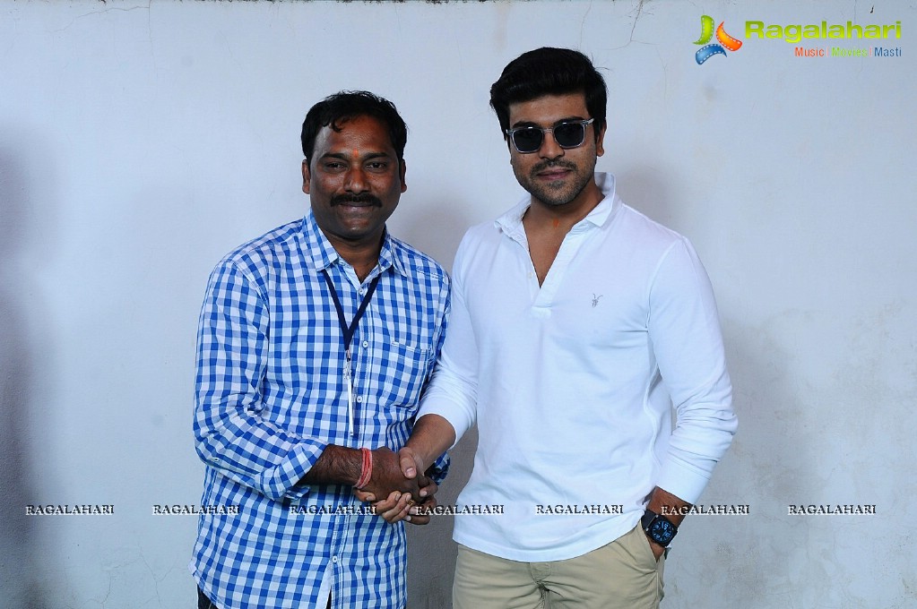 Fans Meets Ram Charan