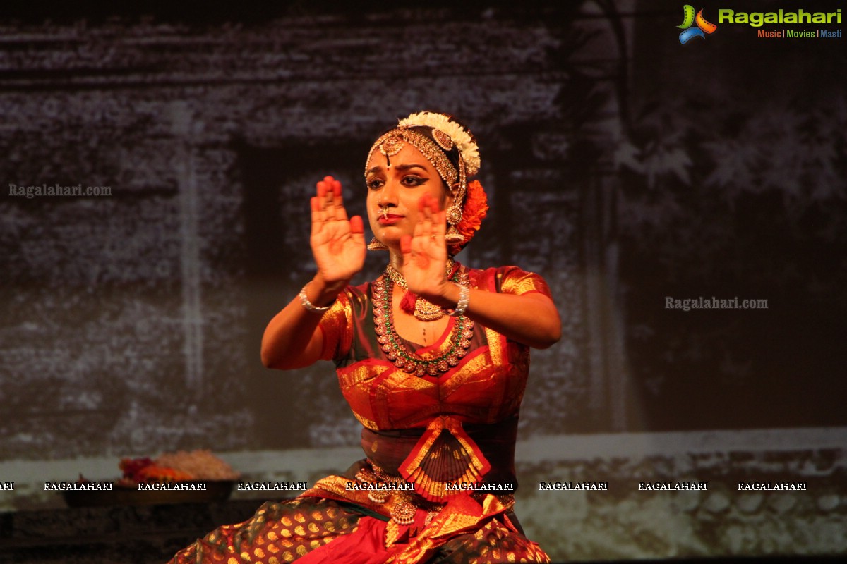 Antaram - A Dynamic Collage of Classical Dance and Theatre