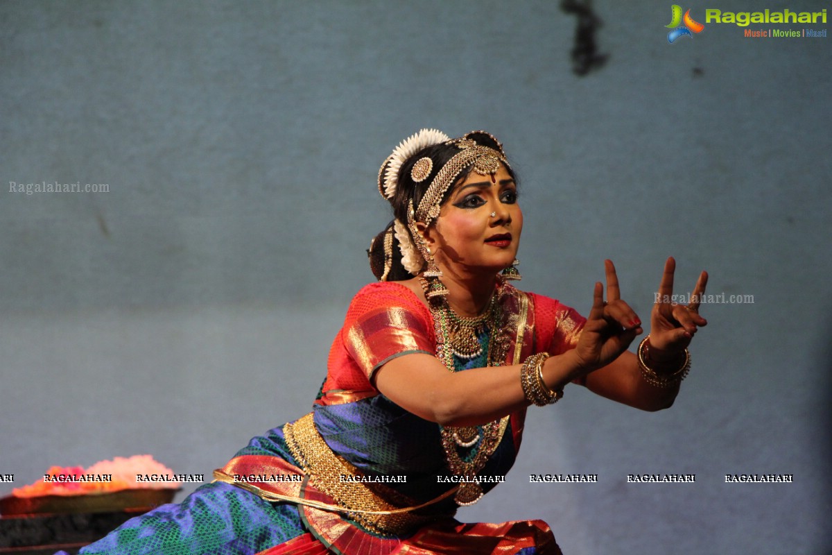 Antaram - A Dynamic Collage of Classical Dance and Theatre