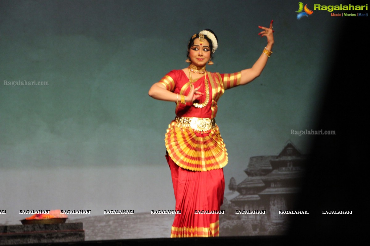 Antaram - A Dynamic Collage of Classical Dance and Theatre