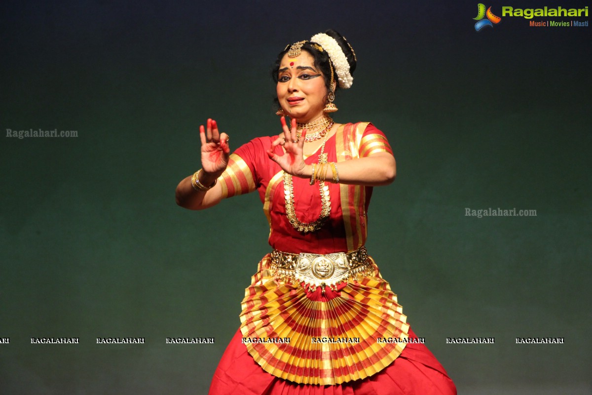 Antaram - A Dynamic Collage of Classical Dance and Theatre