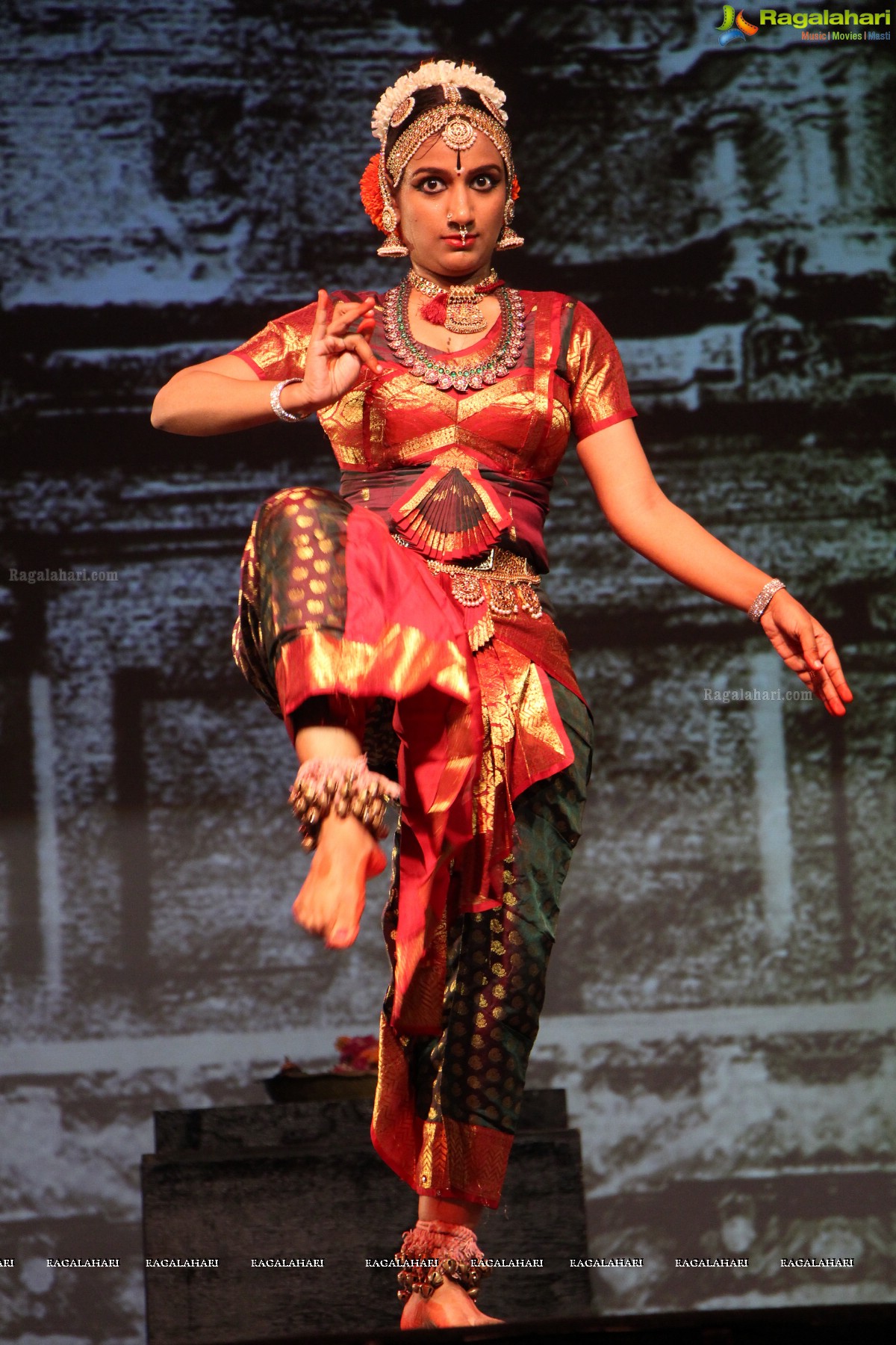 Antaram - A Dynamic Collage of Classical Dance and Theatre