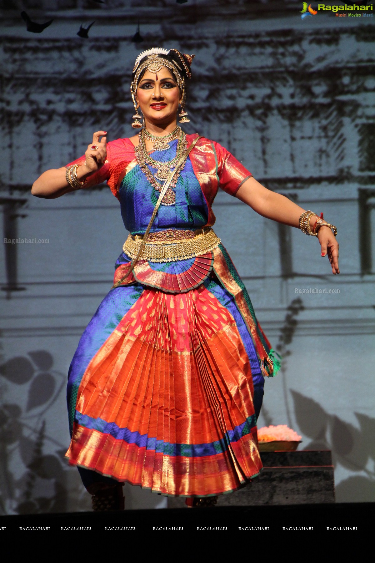 Antaram - A Dynamic Collage of Classical Dance and Theatre