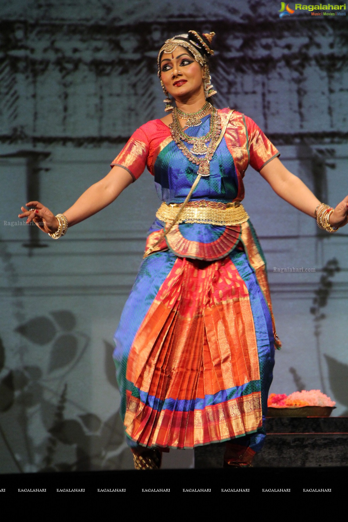 Antaram - A Dynamic Collage of Classical Dance and Theatre