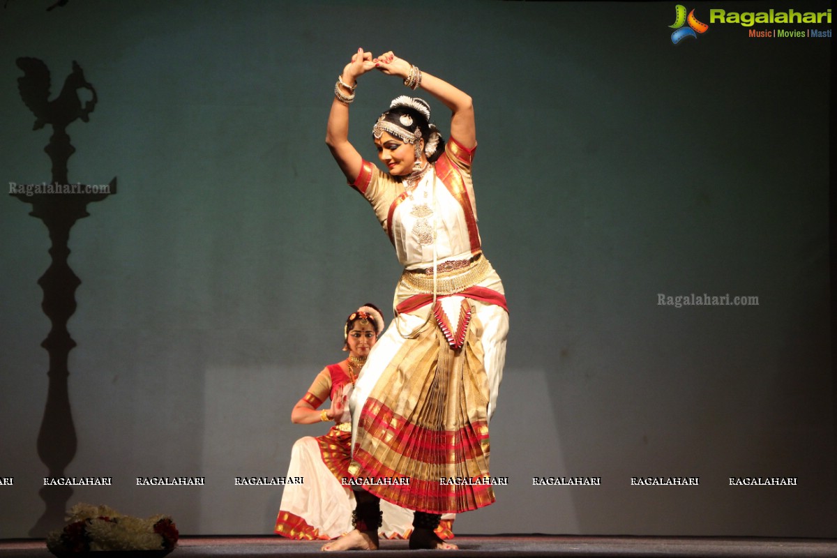 Antaram - A Dynamic Collage of Classical Dance and Theatre