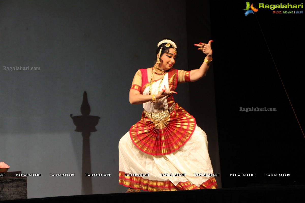 Antaram - A Dynamic Collage of Classical Dance and Theatre