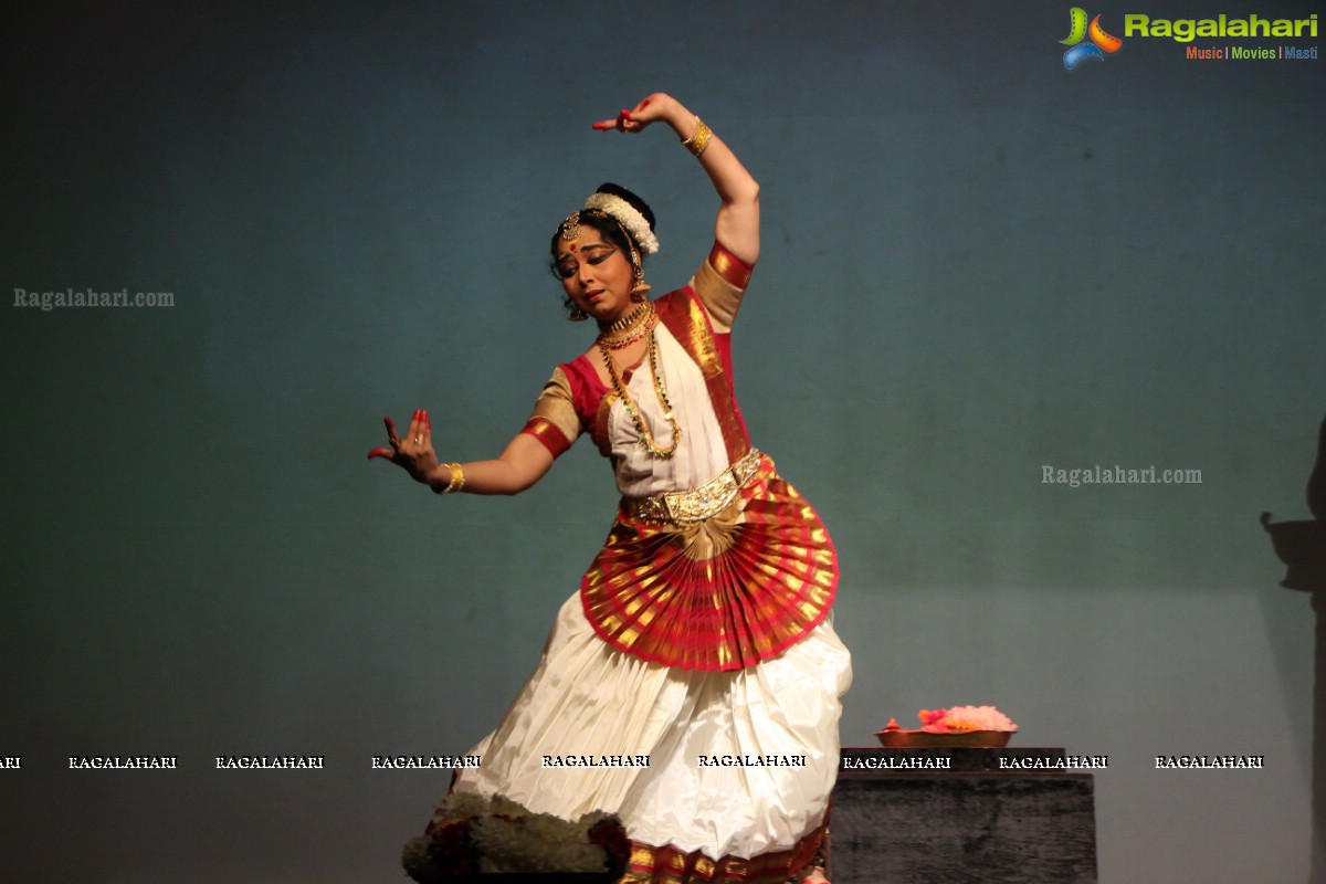 Antaram - A Dynamic Collage of Classical Dance and Theatre