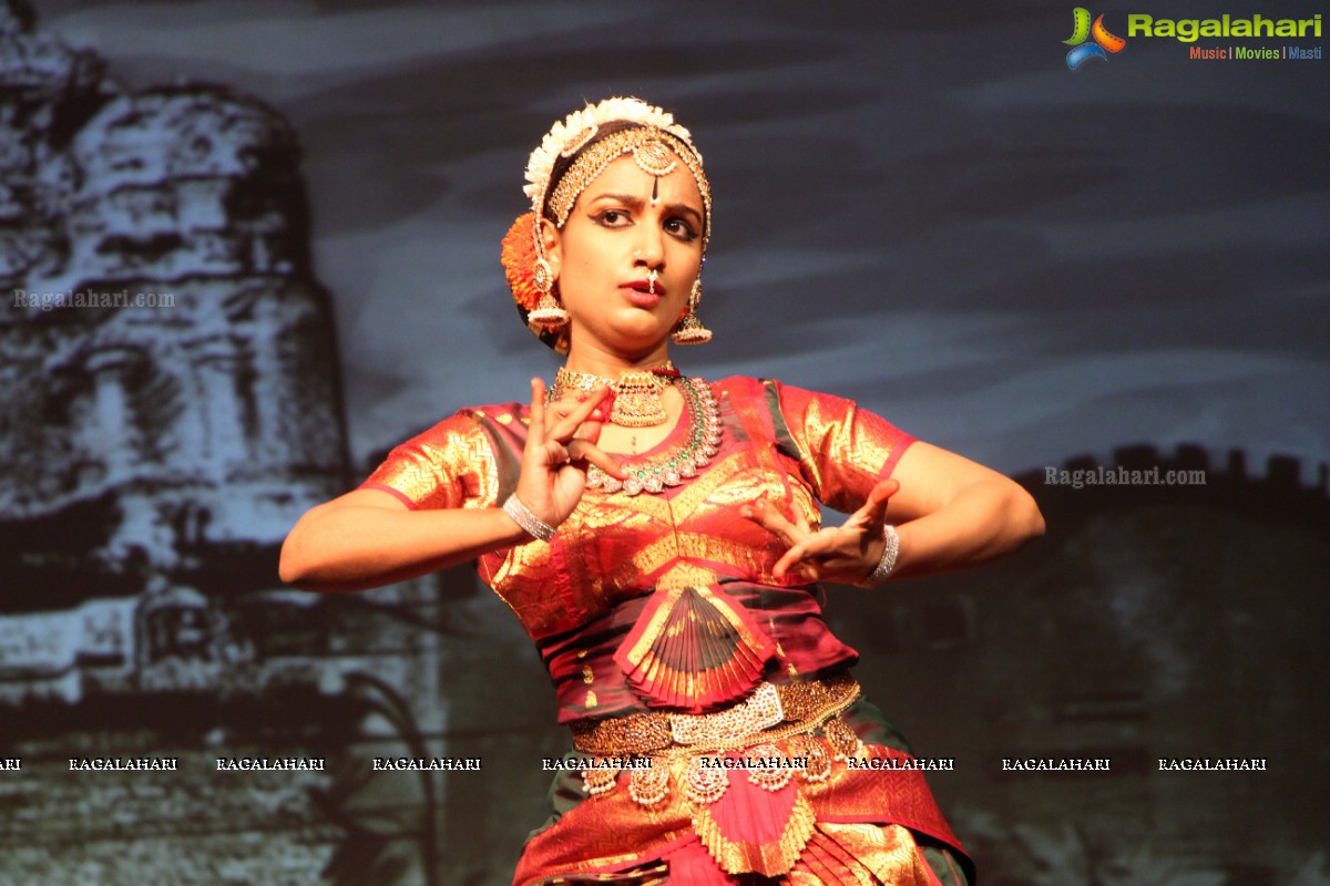 Antaram - A Dynamic Collage of Classical Dance and Theatre