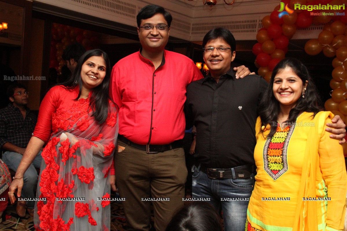 10th Wedding Anniversary Party of Anup Kedia-Shikha Kedia at Palace Heights