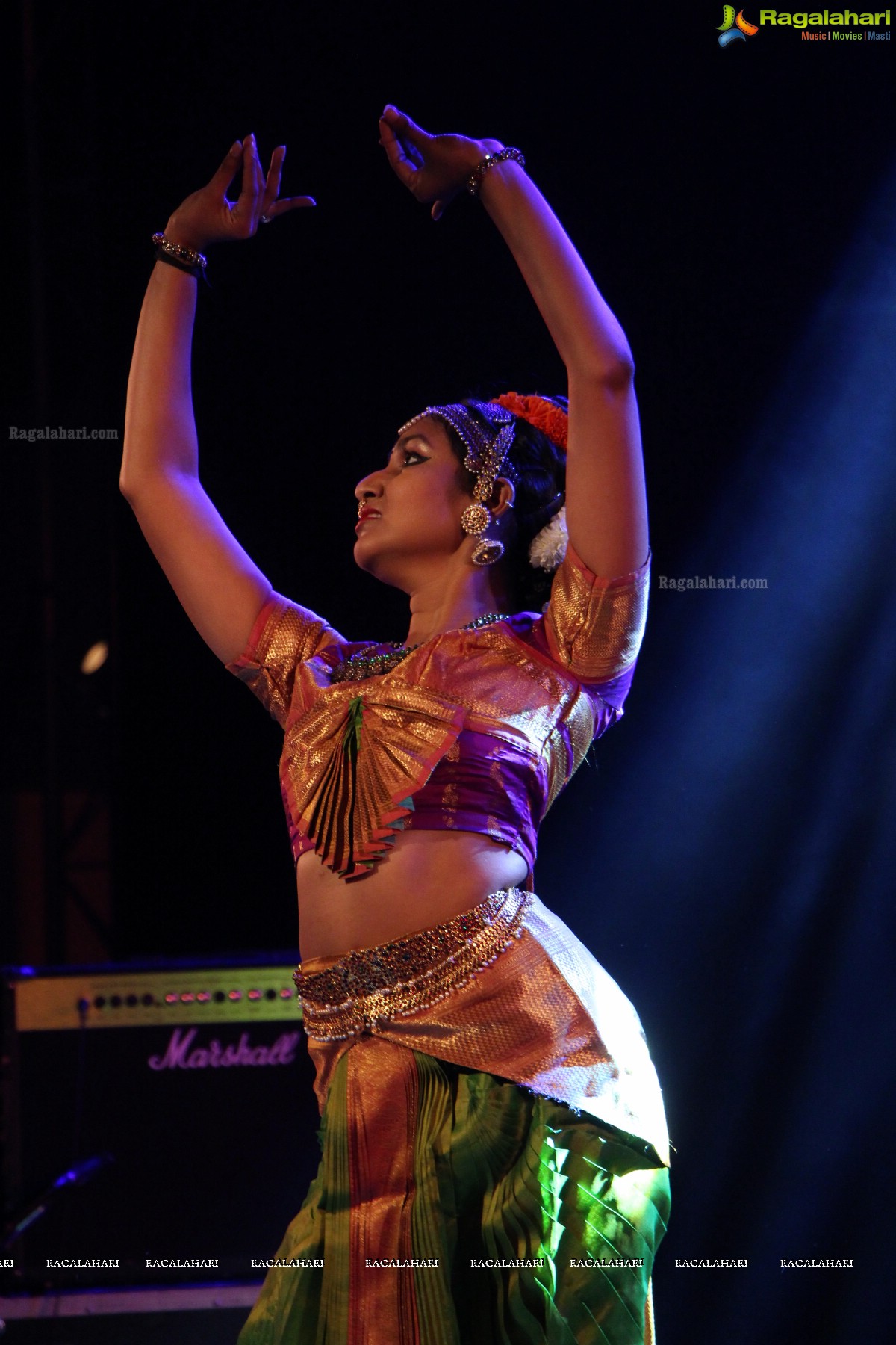 Bhavana Reddy Faces Performance at Cyber City Conventions