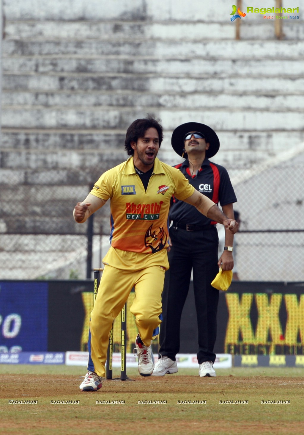 CCL 5 - Mumbai Heroes Vs Chennai Rhinos