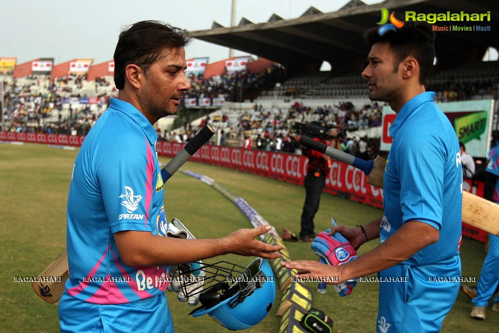 CCL 5 - Mumbai Heroes Vs Chennai Rhinos