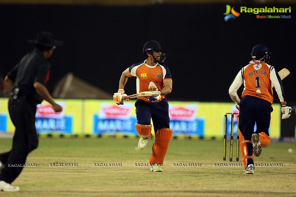 CCL 5 - Kerala Strikers vs Veer Marathi