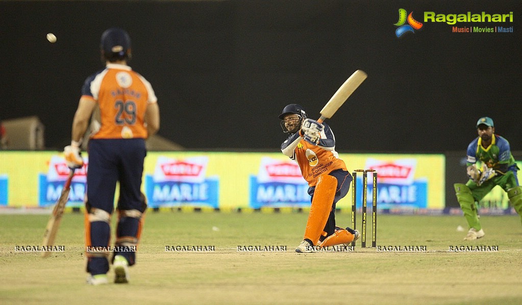 CCL 5 - Kerala Strikers vs Veer Marathi