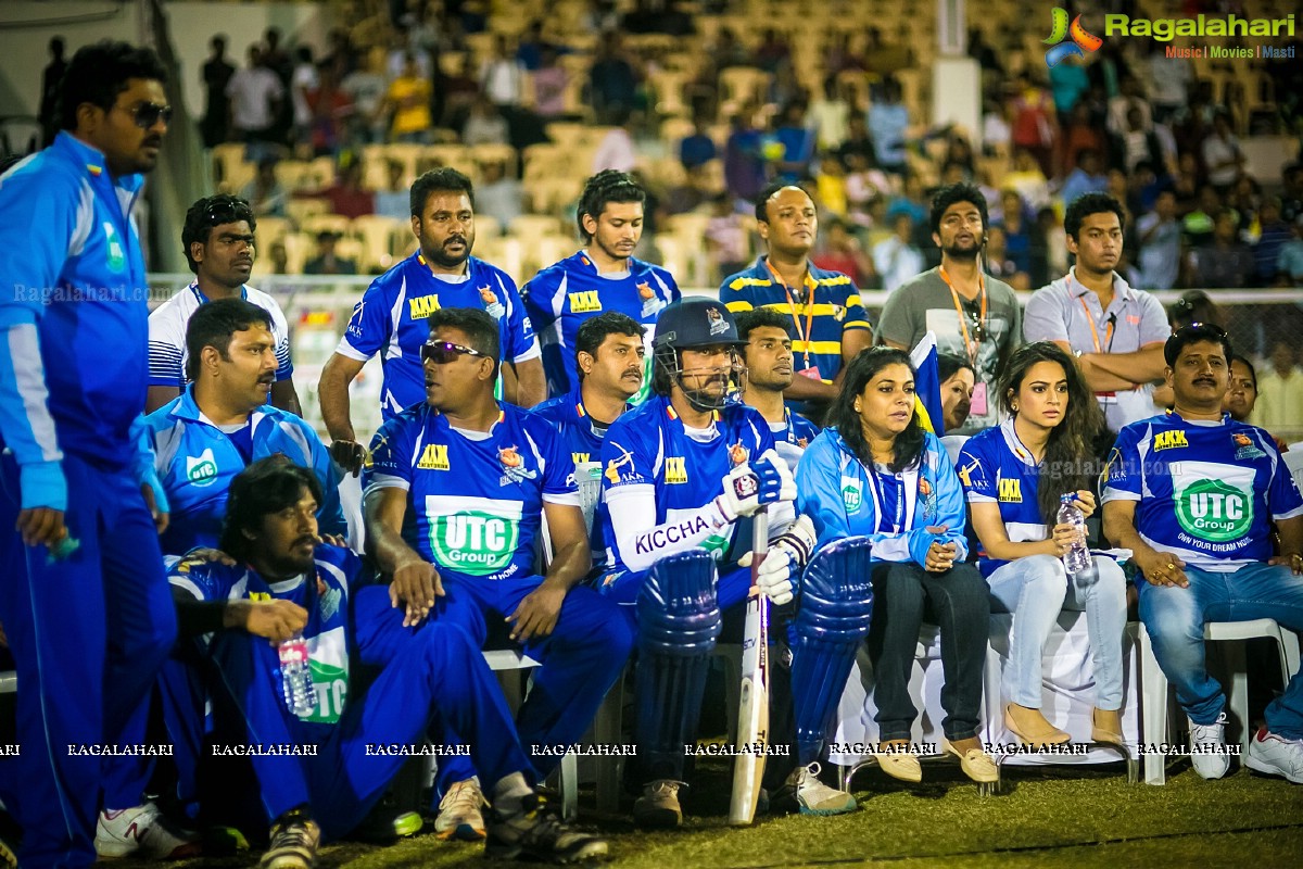 CCL 5 - Mumbai Heroes Vs Veer Marathi