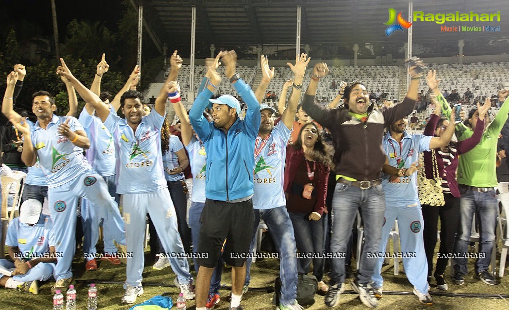 CCL 5 - Karnataka Bulldozers Vs Bhojpuri Dabanggs