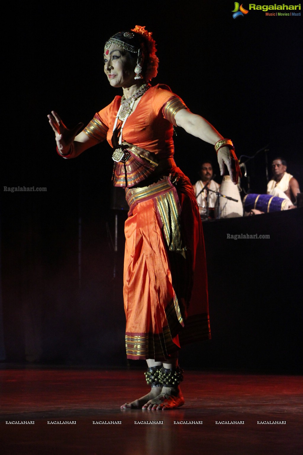 Sampradayam - Dance Performance by Mallika Sarabhai Troupe