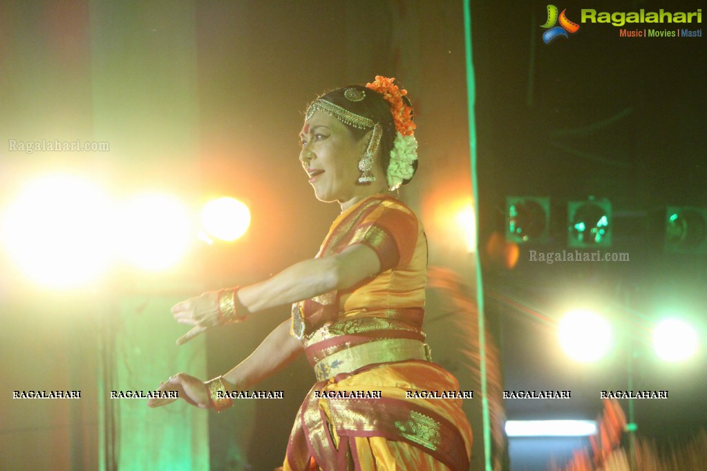 Sampradayam - Dance Performance by Mallika Sarabhai Troupe