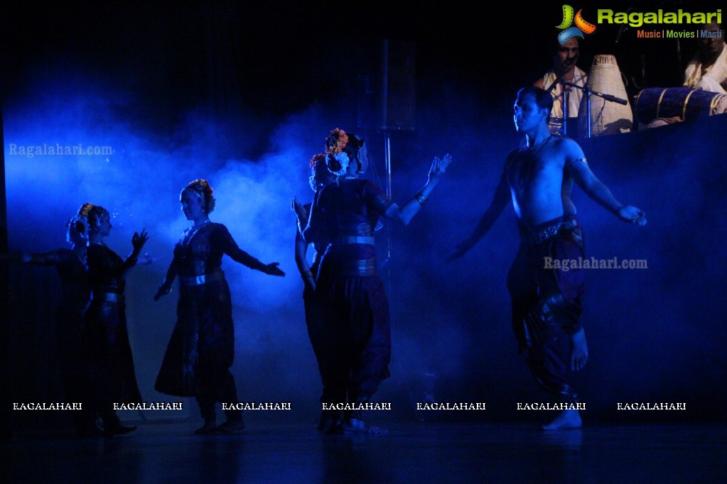 Sampradayam - Dance Performance by Mallika Sarabhai Troupe