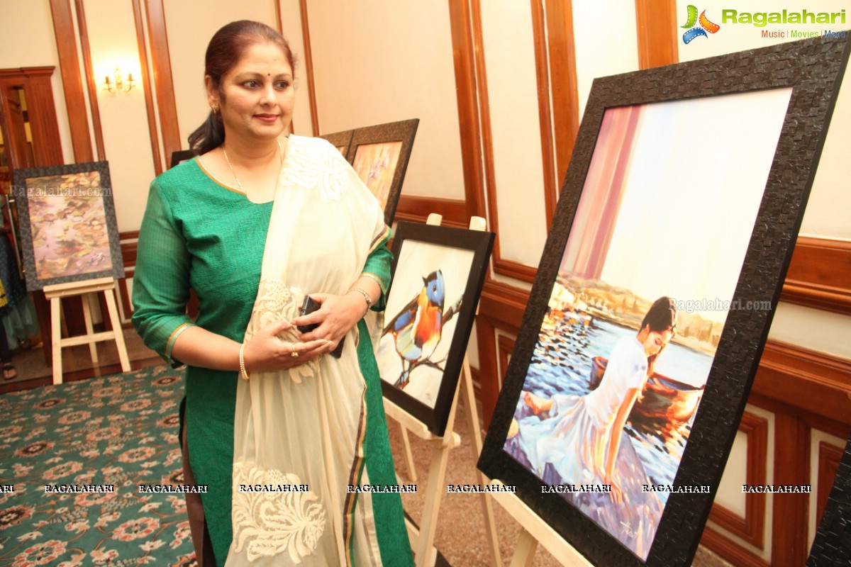 Jayasudha inaugurates Art Exhibition by Hari at Taj Deccan