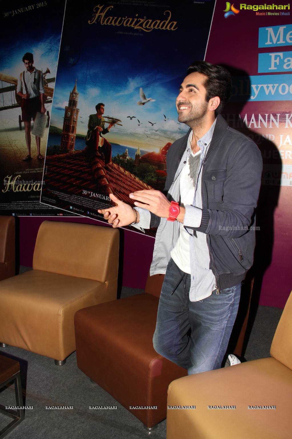 Ayushmann Khurrana visits Manjeera Mall, Kukatpally, Hyderabad