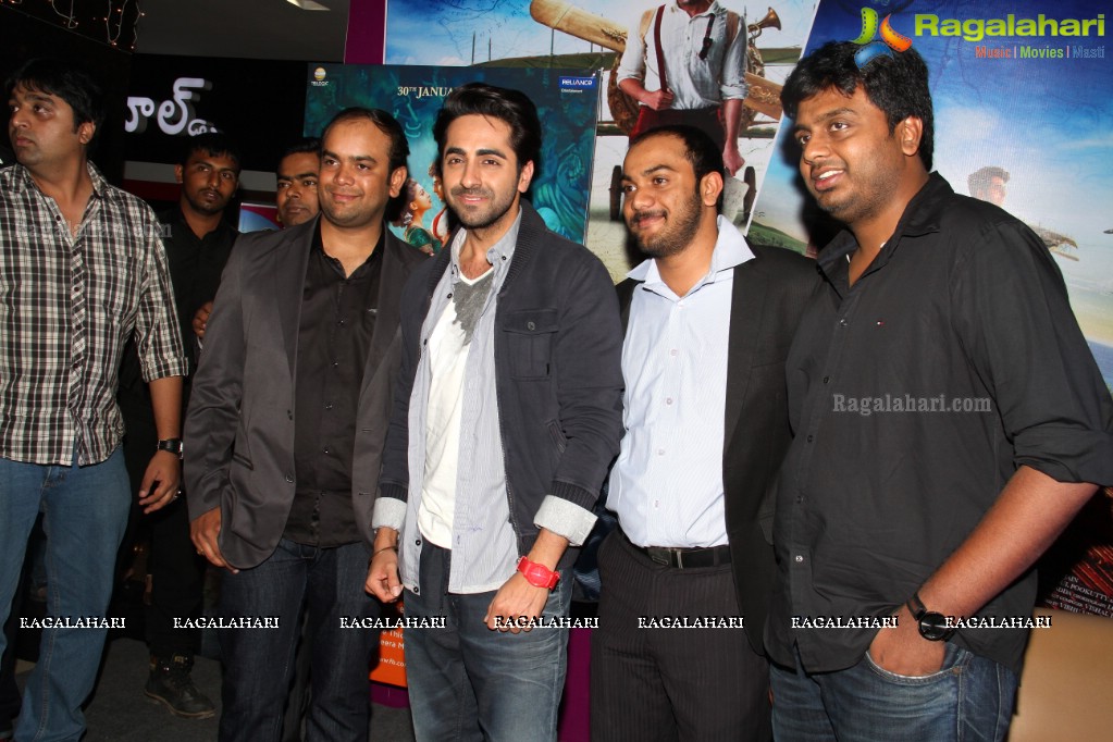 Ayushmann Khurrana visits Manjeera Mall, Kukatpally, Hyderabad