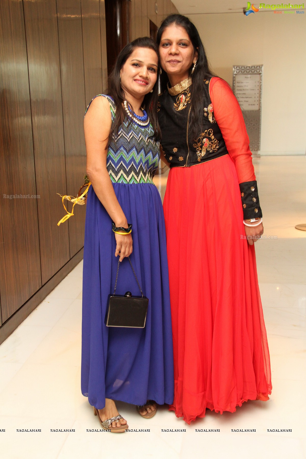 Jiyo Jindagi Gown Party