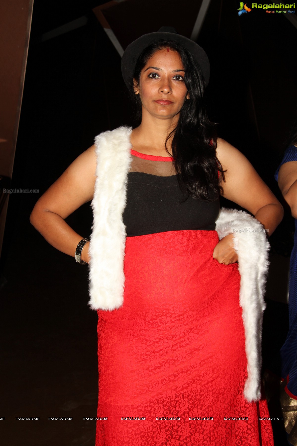 Jiyo Jindagi Gown Party