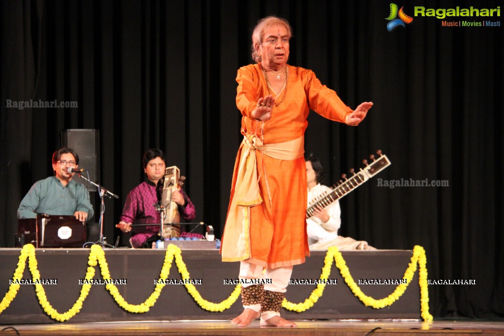 Dance Perfomance by Pandit Birju Maharaj