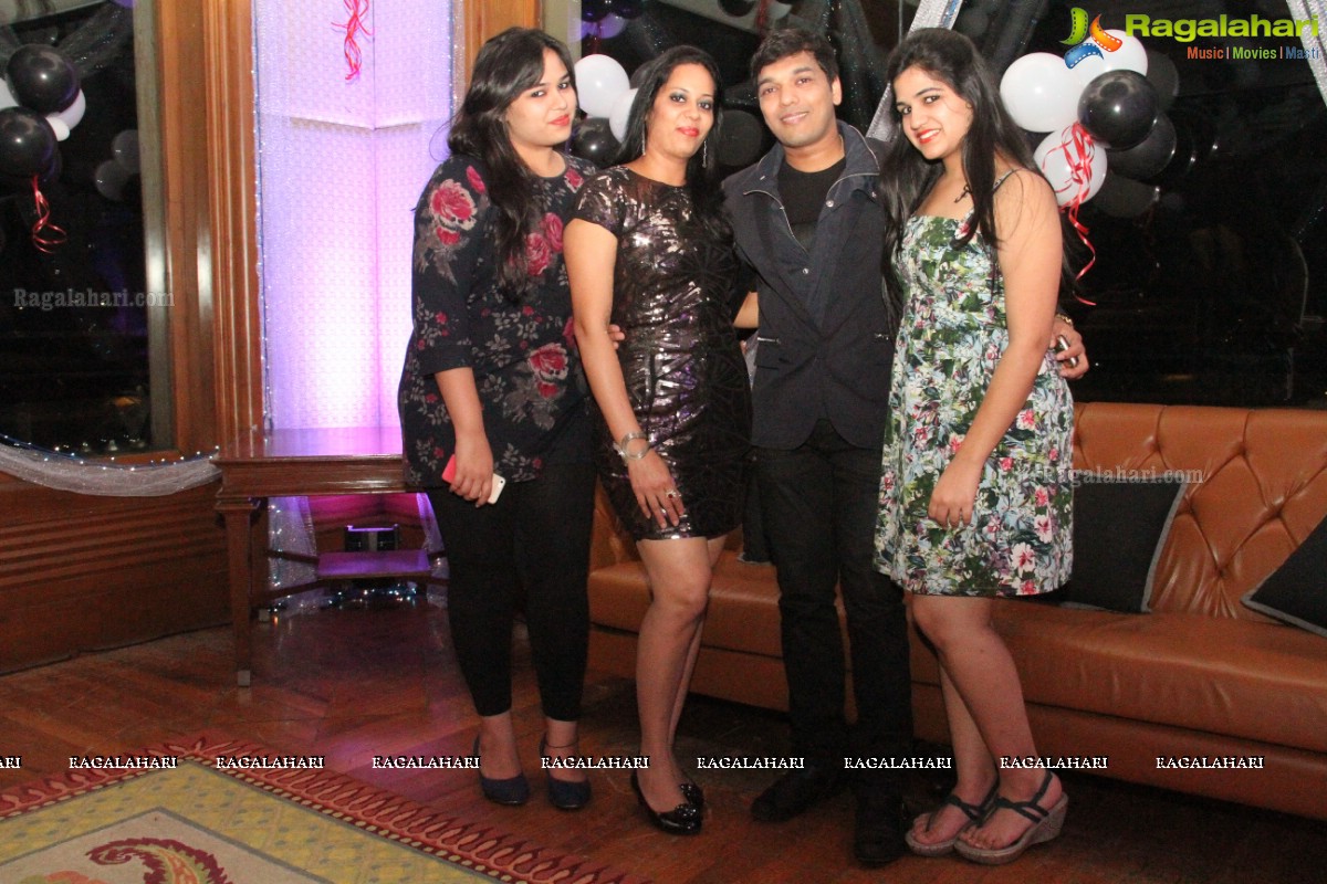 Ritesh Agarwal Birthday Bash 2015