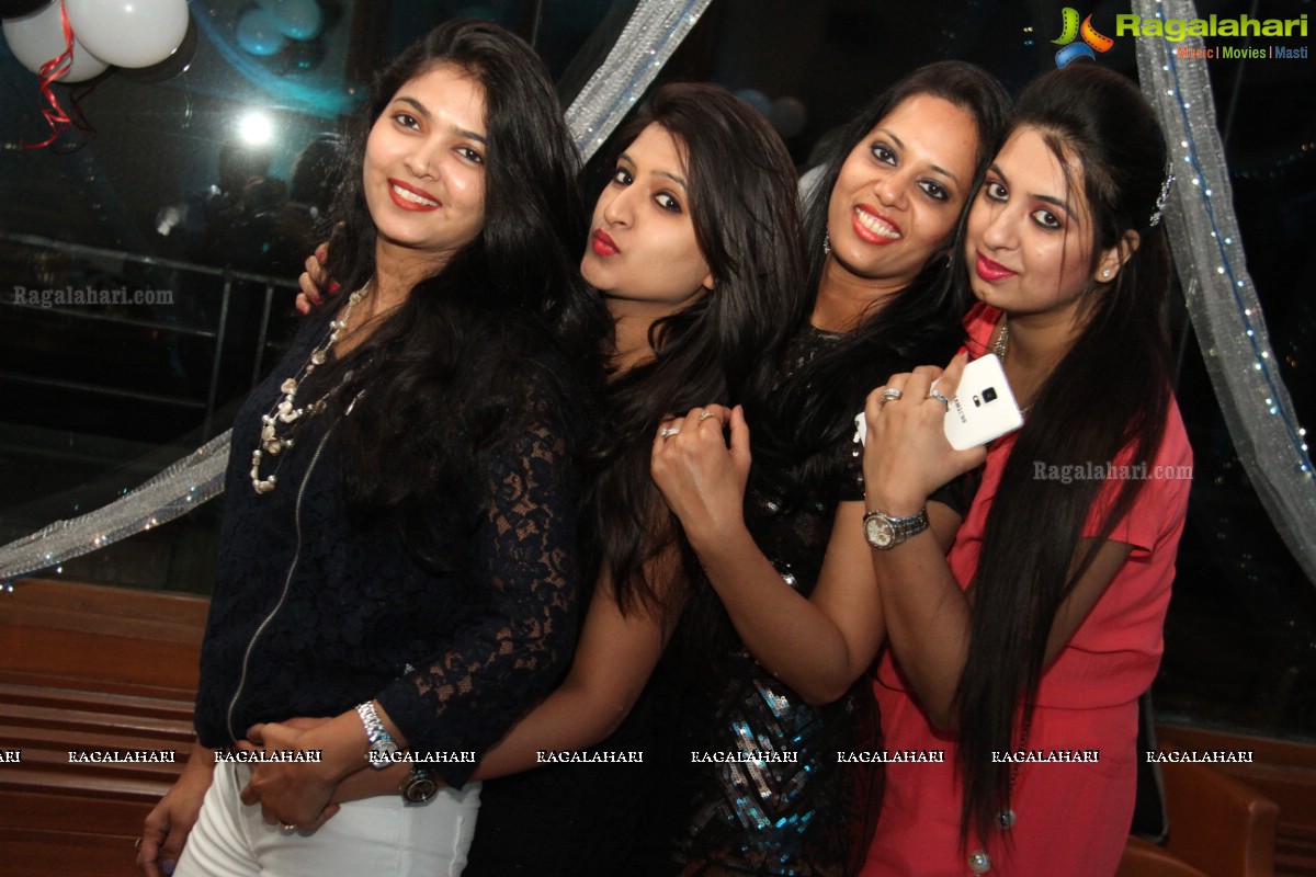 Ritesh Agarwal Birthday Bash 2015