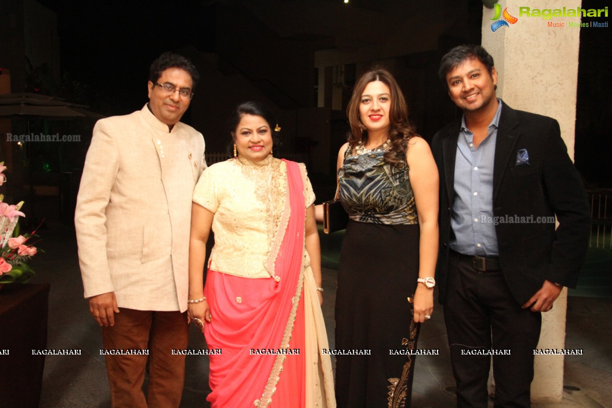 Sashi Nahata-Alok's 25th Wedding Anniversary