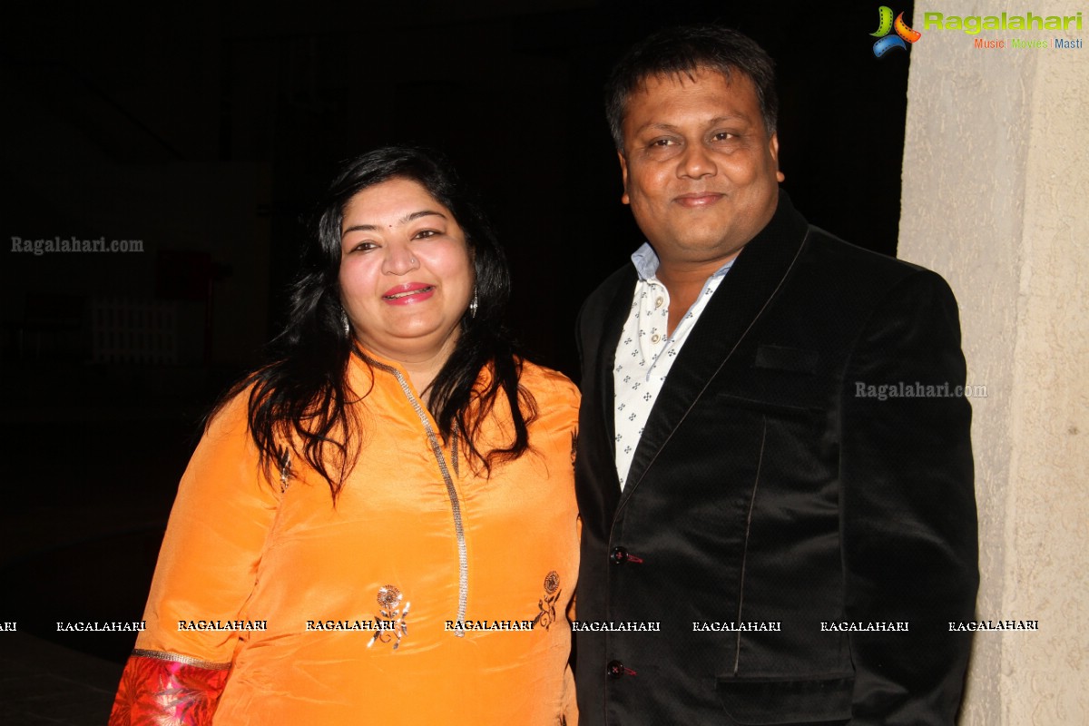 Sashi Nahata-Alok's 25th Wedding Anniversary