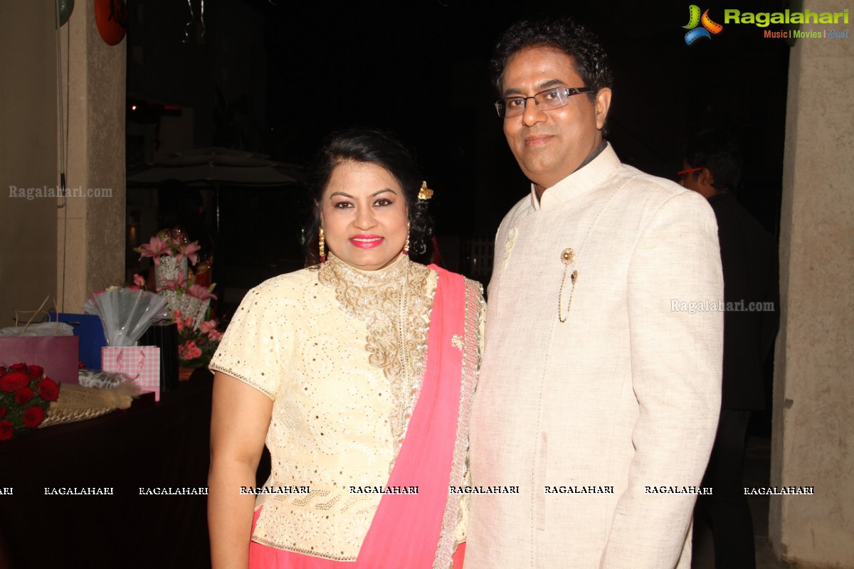 Sashi Nahata-Alok's 25th Wedding Anniversary