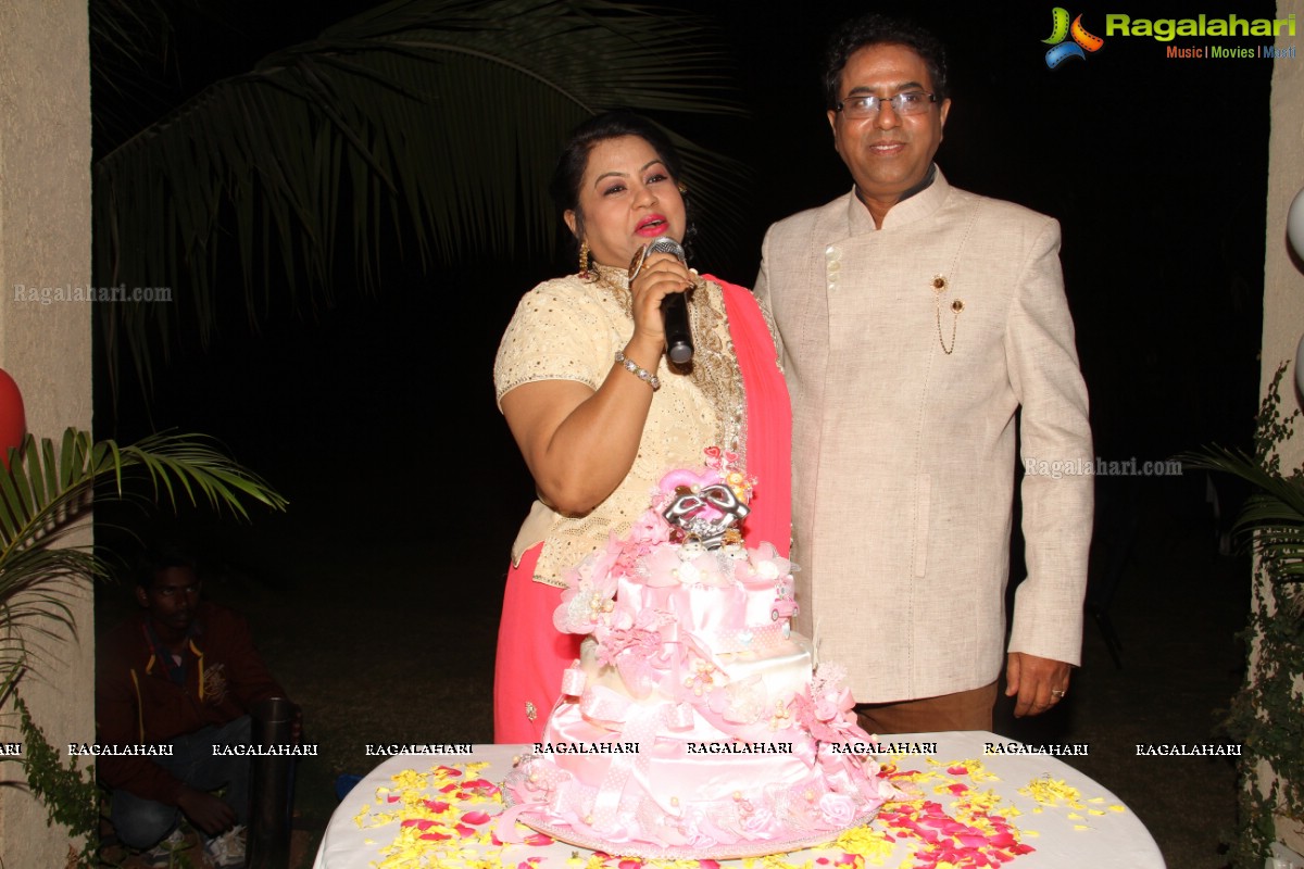 Sashi Nahata-Alok's 25th Wedding Anniversary