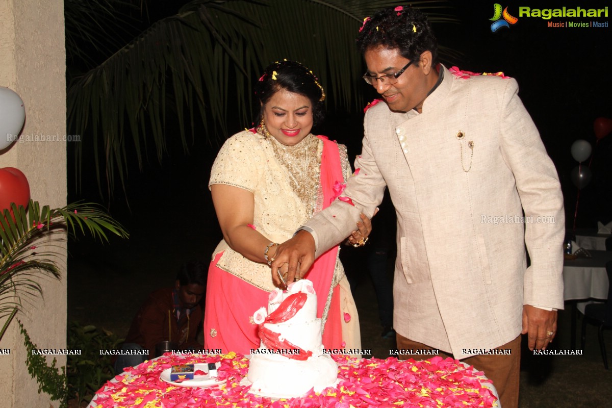 Sashi Nahata-Alok's 25th Wedding Anniversary