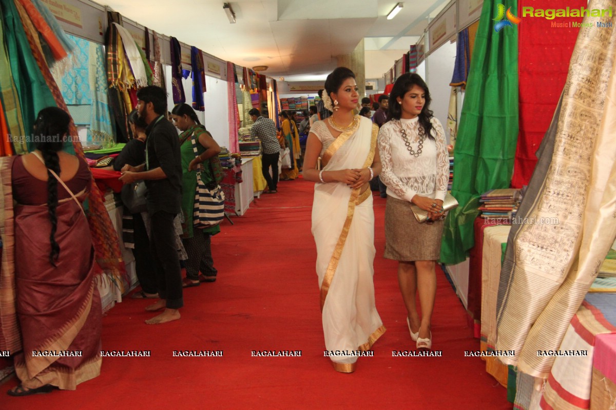 Manali Rathod launches Silk India Expo in Hyderabad