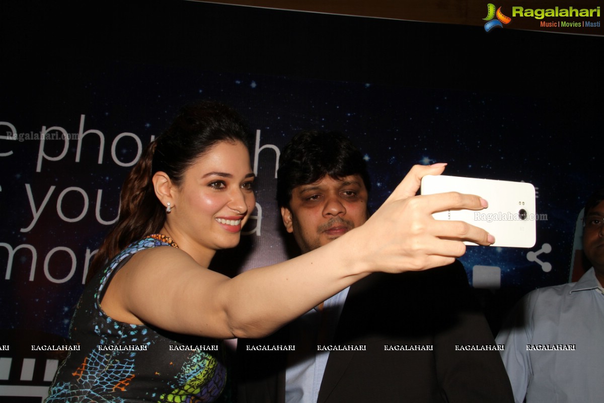 Tamannaah Bhatia launches Celkon Octa 510 Model