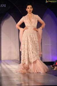 Tarun Tahiliani